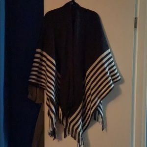 Shawl/wrap sweater